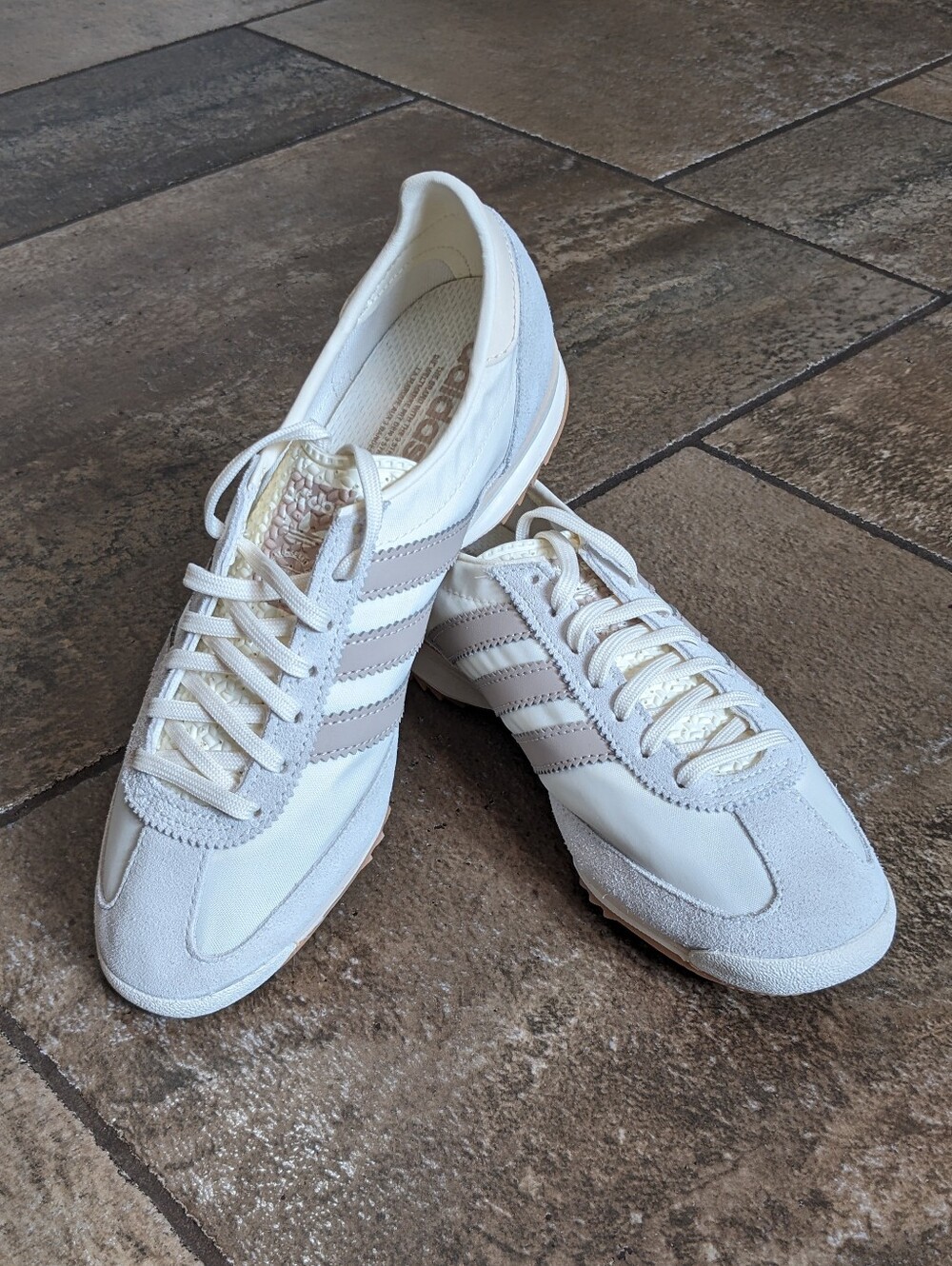 NWOB Adidas SL 72 OG Sneakers Minimalist Chic Summer Size 7.5 Icy Blue & Cream